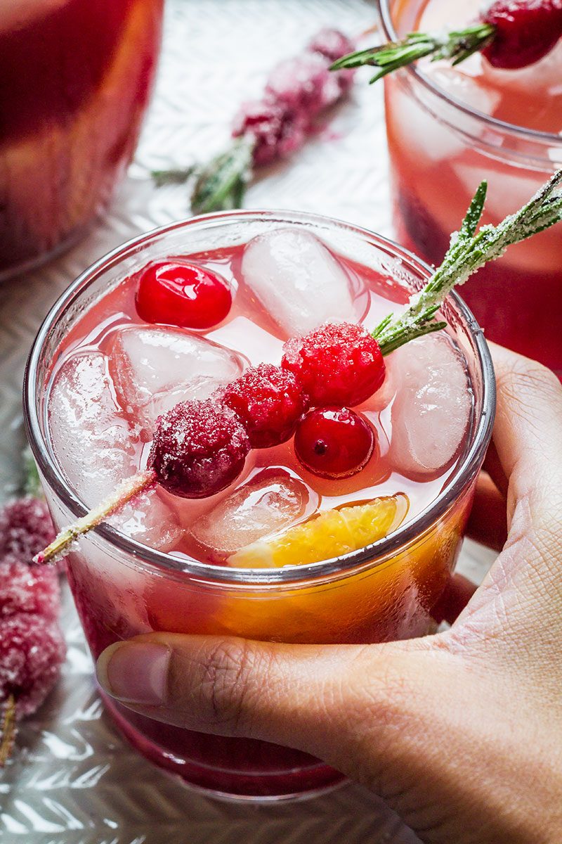 Christmas Sangria Recipe with Cranberry and Pineapple 