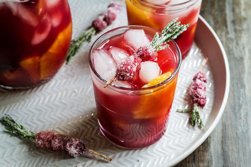 Cranberry Pineapple Sangria - #recipe by #eatwell101 - https://www.eatwell101.com/cranberry-pineapple-sangria