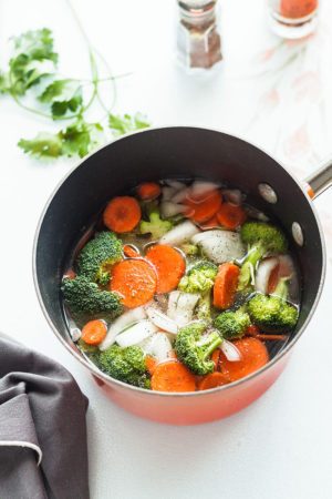 Cleansing and Detox Broccoli Soup