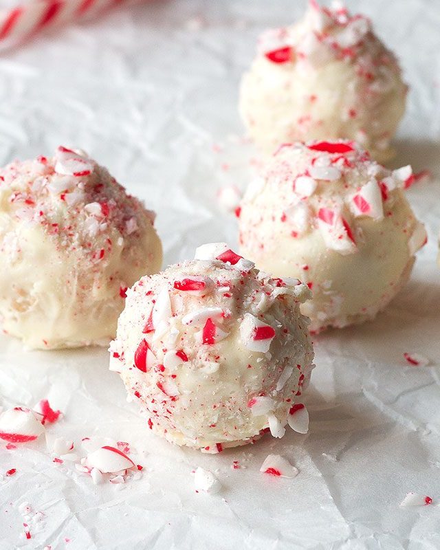Christmas Dessert Recipes: 16 Christmas Desserts Your Family Will Love ...
