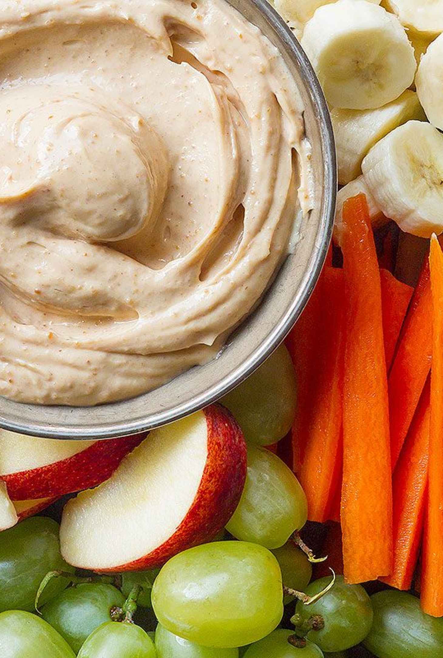 Peanut Butter Yogurt Dip - #recipe by #eatwell101 - https://www.eatwell101.com/peanut-butter-yogurt-dip-recipe