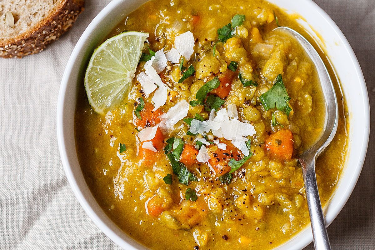 Slow Cooker Split Pea Soup Recipe — Eatwell101