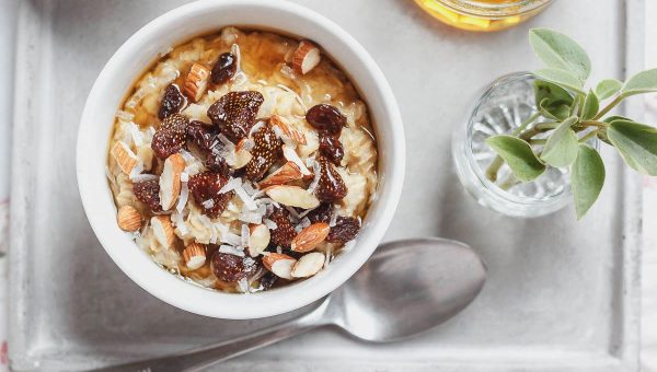 Cherry Almond Oatmeal - #recipe by #eatwell101 - https://www.eatwell101.com/cherry-almond-oatmeal-recipe