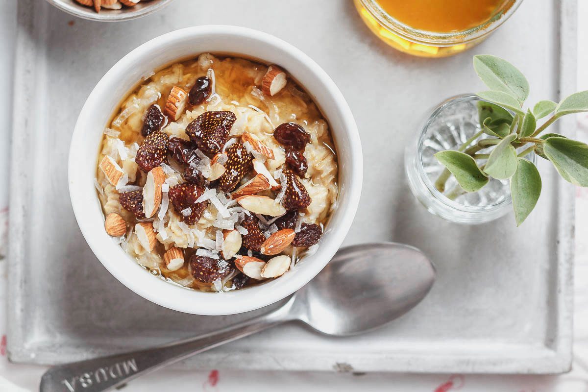 Cherry Almond Oatmeal