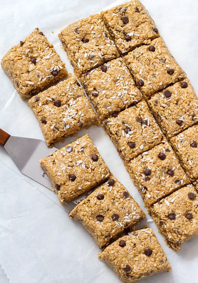 No Bake Energy Bars with Oat Peanut Butter Chocolate