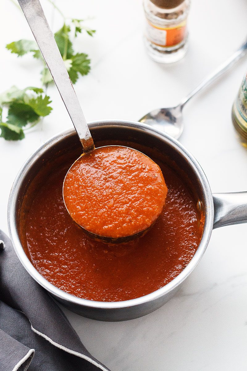 Curry Tomato Soup - A hearty, comforting roasted tomato soup full of incredible flavors. 