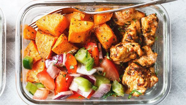 Meal Prep – Roasted Chicken and Sweet Potato - #recipe by #eatwell101 - https://www.eatwell101.com/meal-prep-roasted-chicken-and-sweet-potato