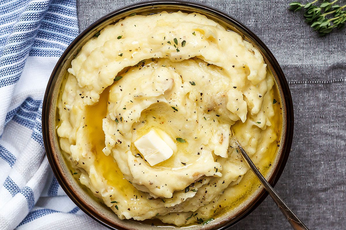 Buttery Garlic Mashed Potatoes