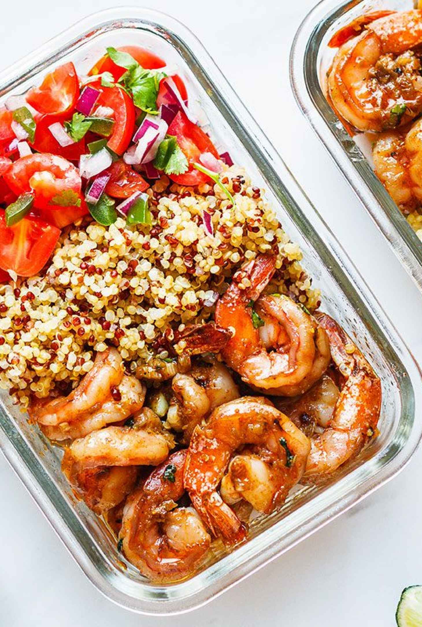 Garlic Ginger Shrimp Meal Prep with Quinoa and Tomato Salsa - #recipe by #eatwell101 - https://www.eatwell101.com/shrimp-meal-prep-recipe