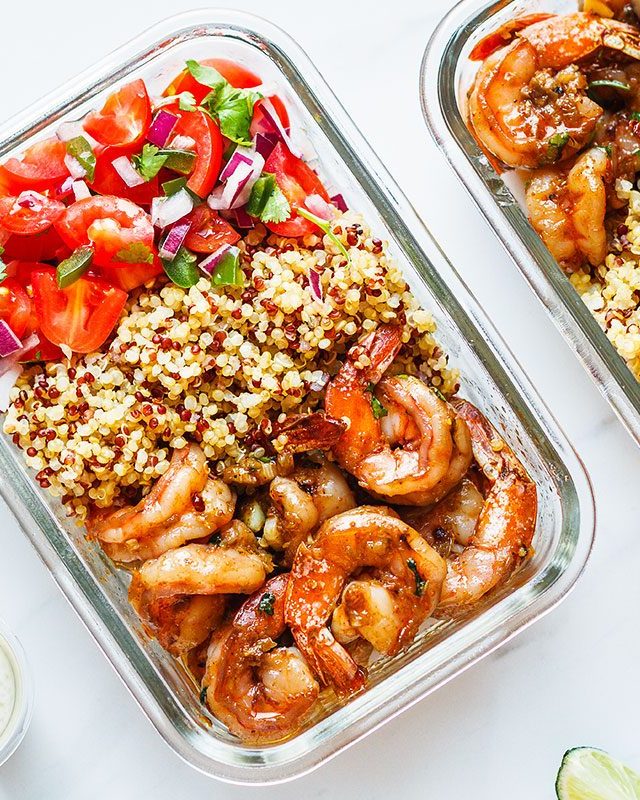 Garlic Ginger Shrimp Meal Prep with Quinoa and Tomato Salsa - #recipe by #eatwell101 - https://www.eatwell101.com/shrimp-meal-prep-recipe