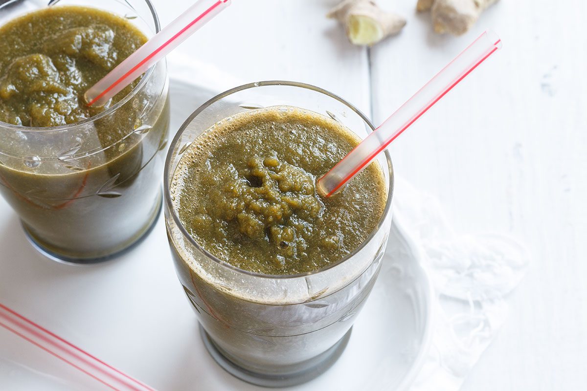 Vitalizing Ginger Spinach Smoothie