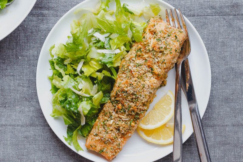 Baked Parmesan Crusted Salmon - #recipe by #eatwell101 - https://www.eatwell101.com/baked-parmesan-salmon-recipe