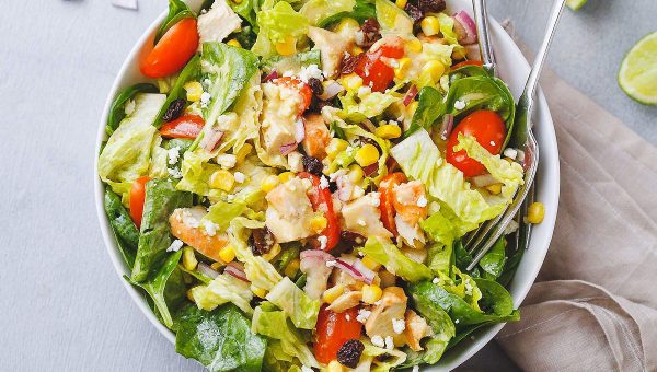 Spinach Corn + Feta Chicken Salad - #recipe by #eatwell101 - https://www.eatwell101.com/chicken-salad-recipe
