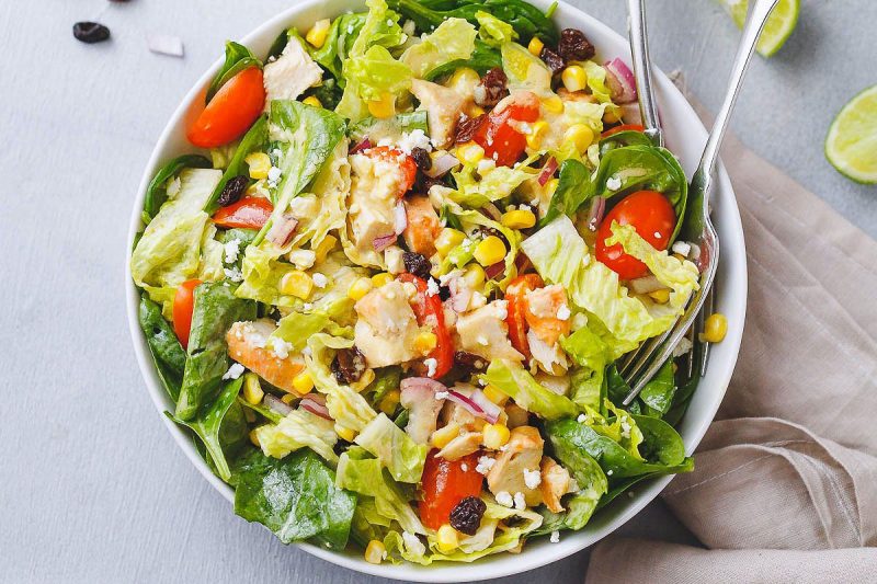 Spinach Corn + Feta Chicken Salad - #recipe by #eatwell101 - https://www.eatwell101.com/chicken-salad-recipe