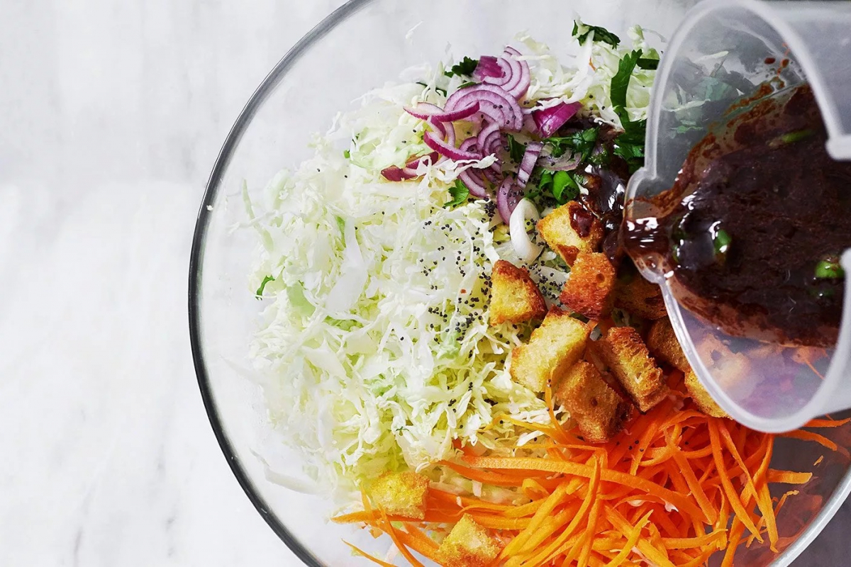 8 Homemade Salad Dressings Recipes
