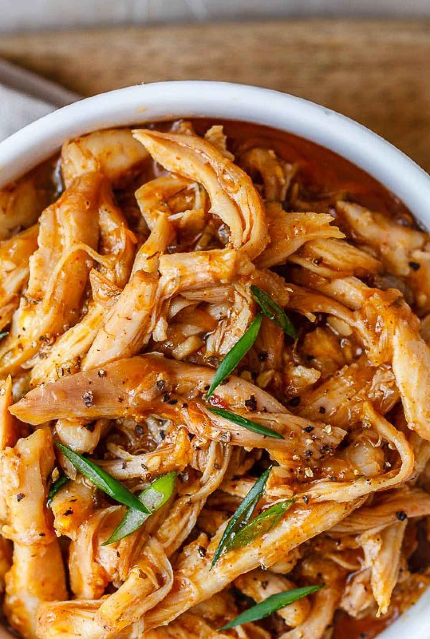 Instant Pot Sweet-and-Spicy Chicken - #recipe by #eatwell101 - https://www.eatwell101.com/instant-pot-sweet-spicy-chicken-recipe