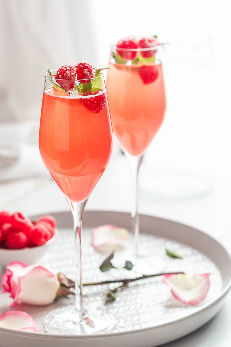 Raspberry Mimosas Cocktail Recipe — Eatwell101