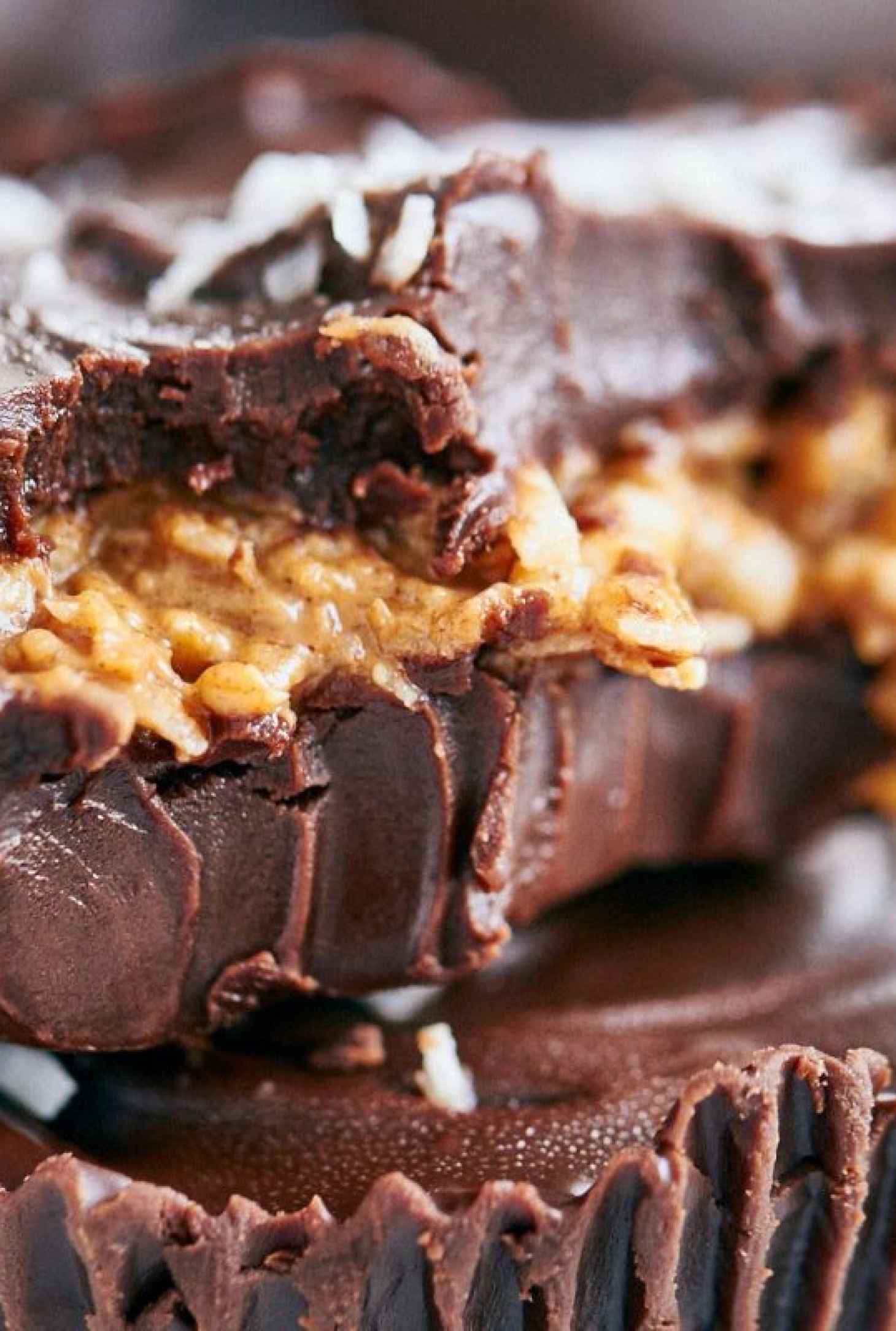 Almond Butter Coconut Cups - #recipe by #eatwell101 - https://www.eatwell101.com/almond-butter-cups-recipe