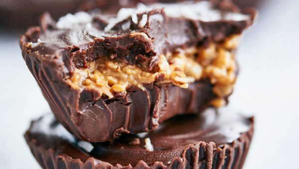 Almond Butter Coconut Cups - #recipe by #eatwell101 - https://www.eatwell101.com/almond-butter-cups-recipe