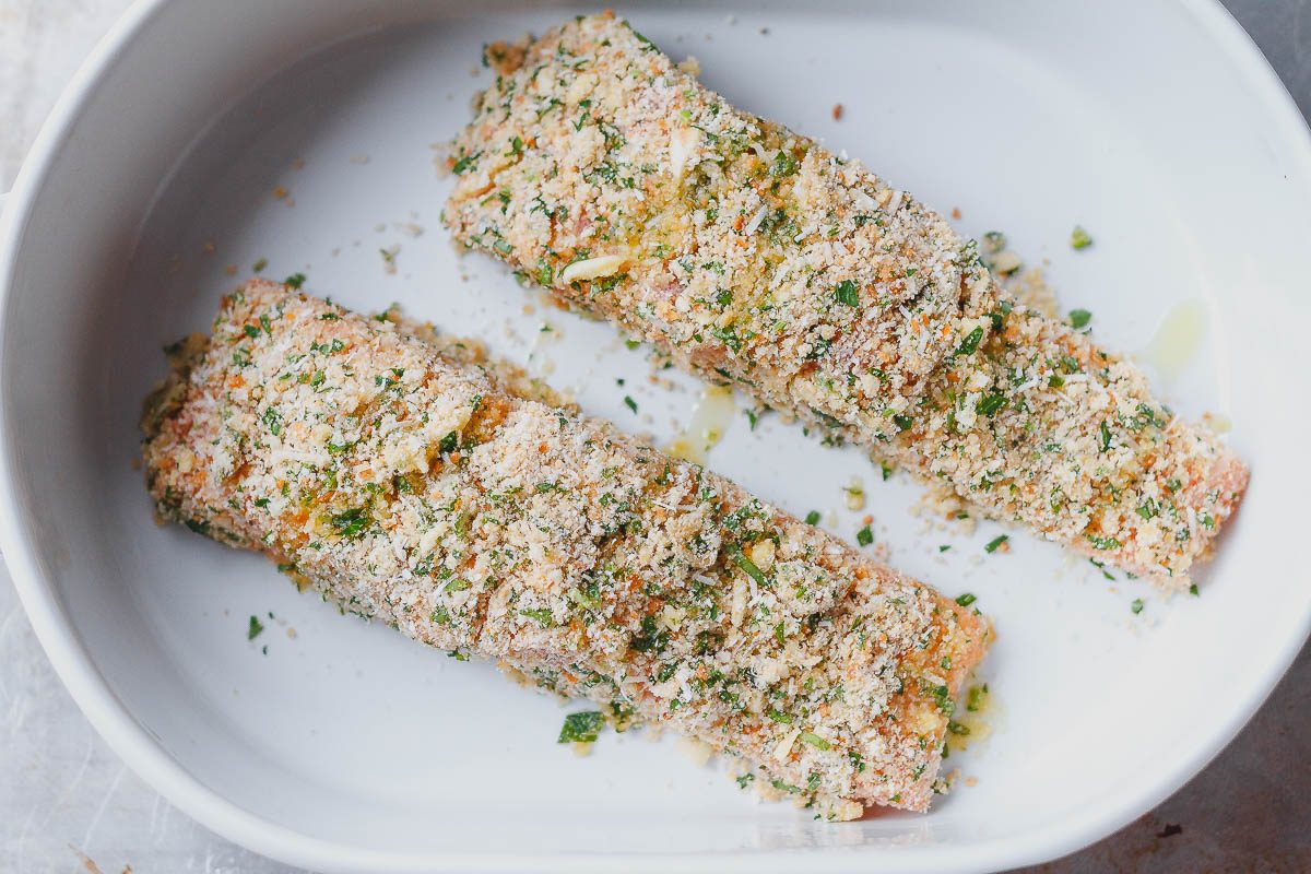 Baked Parmesan Crusted Salmon — Need dinner STAT? This salmon is cheesy, moist and SO delicious.