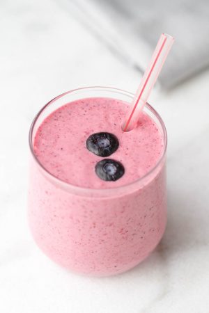 Blueberry Cheesecake Smoothie