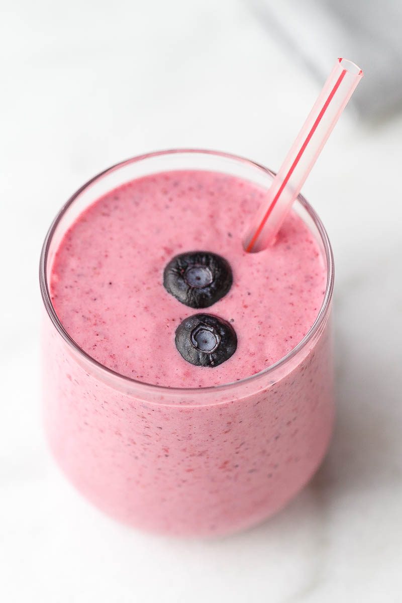 Blueberry Cheesecake Smoothie - Rich and creamy, this low carb smoothie whips up in just minutes.