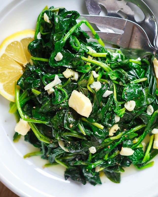 Garlic Butter Sauteed Spinach - #recipe by #eatwell101 - https://www.eatwell101.com/garlic-butter-sauteed-spinach-recipe