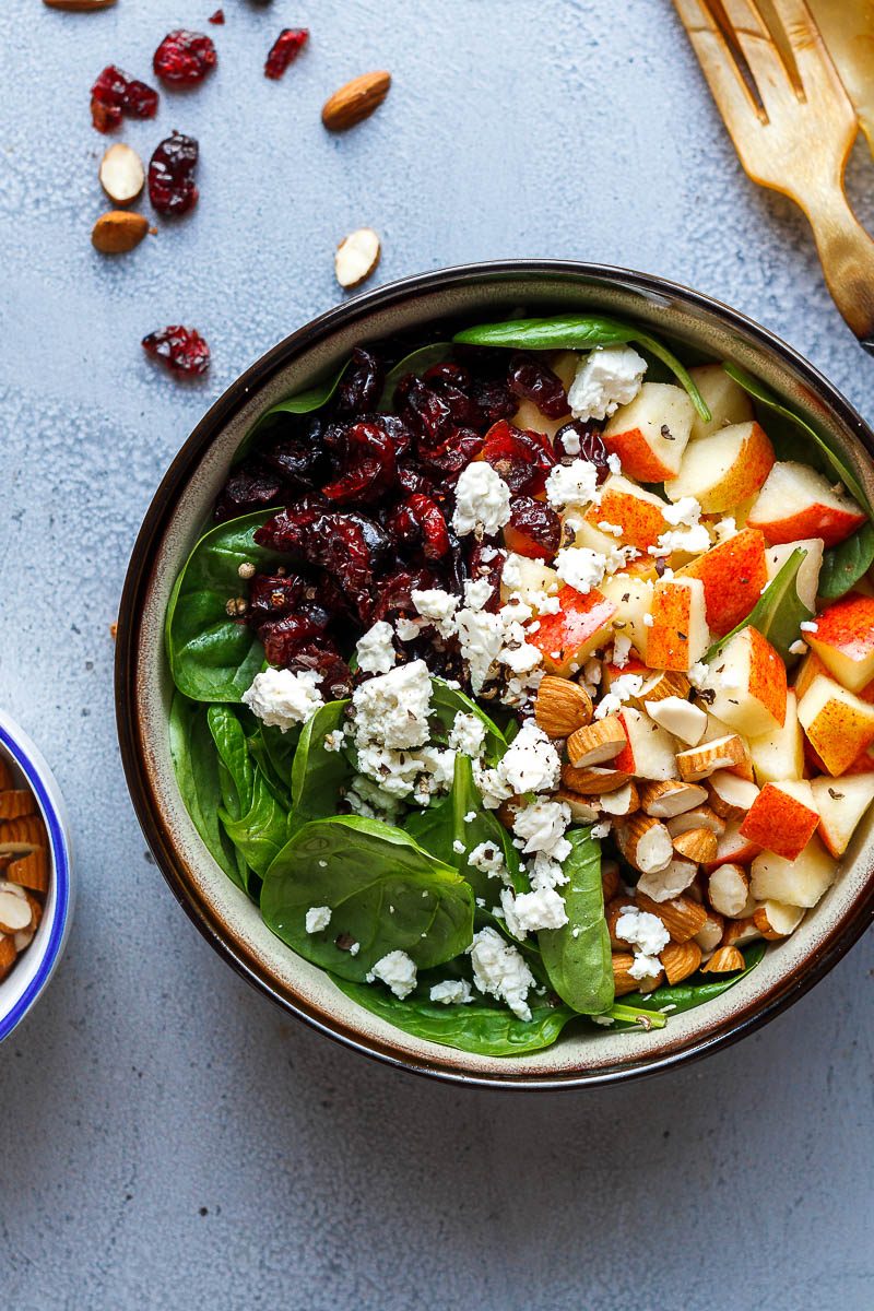 Apple Almond Feta Spinach Salad - Crunchy, sweet and easy to make, this healthy spinach salad is full of fresh flavors.