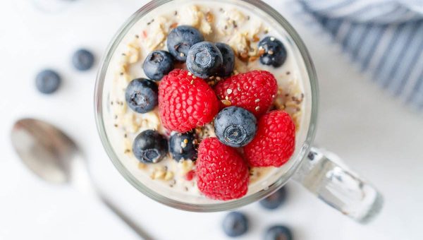 Vegan Overnight Oats - #recipe by #eatwell101 - https://www.eatwell101.com/vegan-overnight-oats-recipe