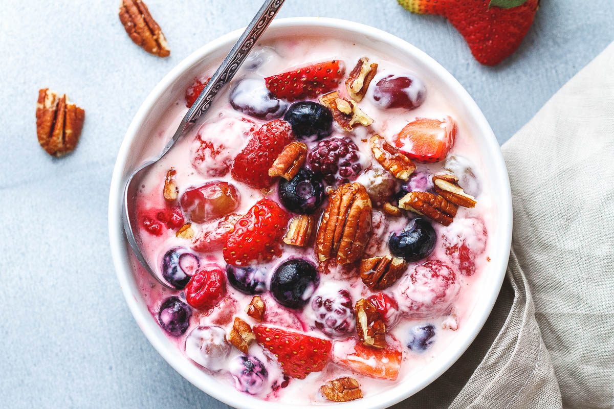 Berry Cheesecake Fruits Salad