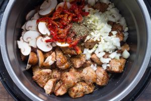 Instant Pot Beef Stroganoff