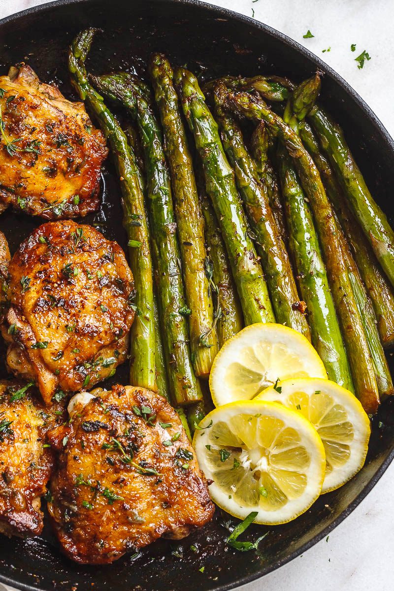 Garlic Herb Butter Chicken Thighs Recipe With Asparagus – Easy Chicken ...