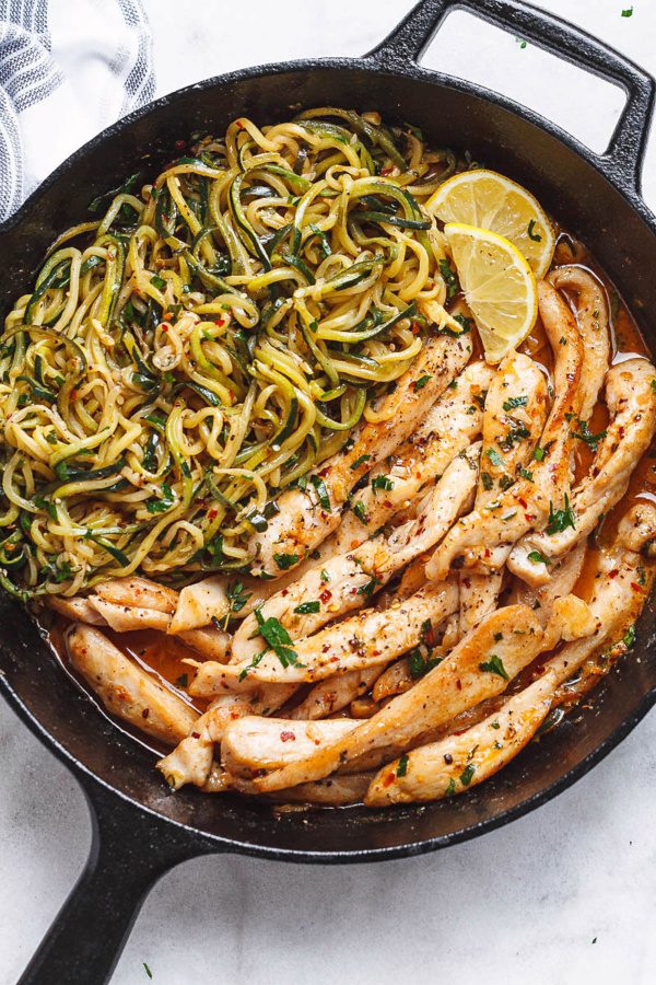 Cowboy Butter Chicken with Zucchini Noodles (15-Minute) - #recipe by #eatwell101 - https://www.eatwell101.com/cowboy-butter-chicken-and-zucchini-noodles