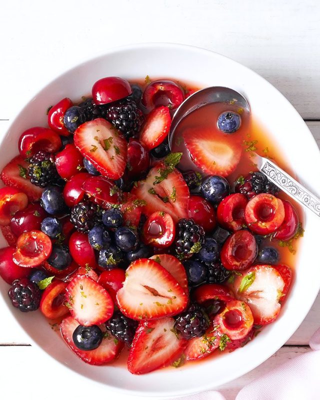 11 Tasty Healthy Desserts You’ll Love - #recipe by #eatwell101 - https://www.eatwell101.com/healthy-dessert-recipes