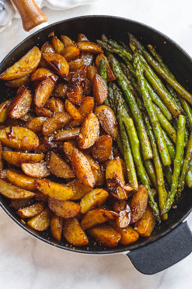 Garlic Balsamic Baby Potatoes With Asparagus - A gorgeous, flavorful side dish that makes an easy addition to any grilled meat.