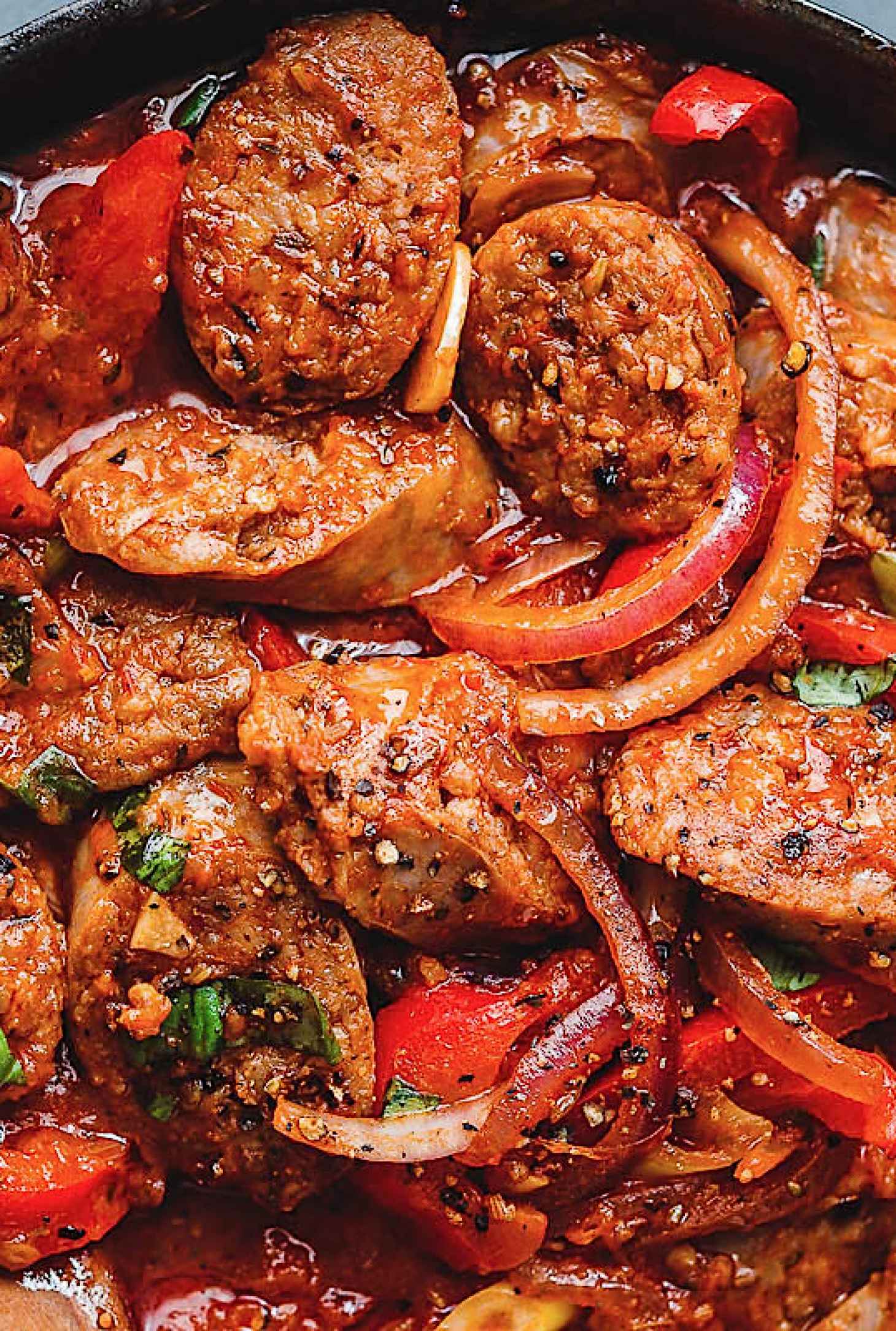 Italian Sausage Vegetable Skillet - #recipe by #eatwell101 - https://www.eatwell101.com/italian-sausage-vegetable-skillet-recipe