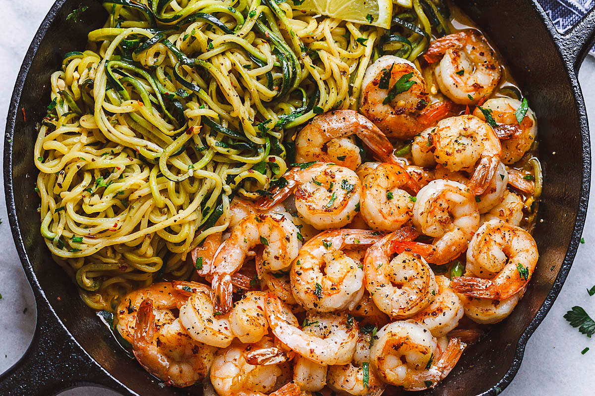 Lemon Garlic Butter Shrimp with Zucchini Noodles (10-Minute )