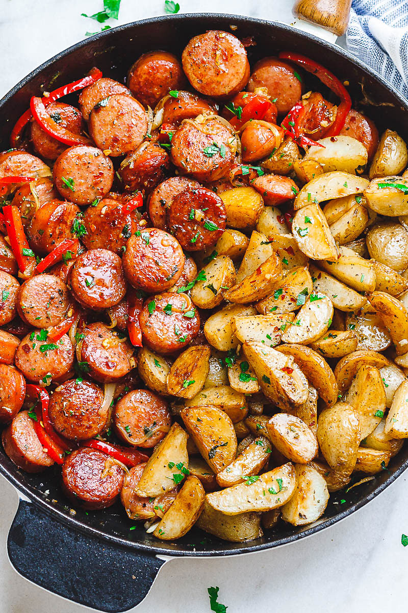 https://www.eatwell101.com/wp-content/uploads/2018/04/easy-sausage-potato-recipe.jpg