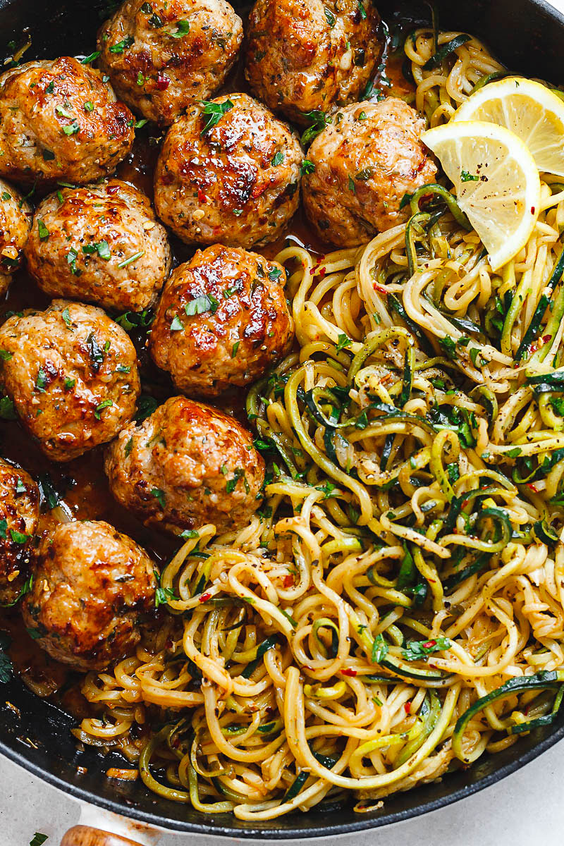 https://www.eatwell101.com/wp-content/uploads/2018/04/meatballs-skillet-recipe.jpg