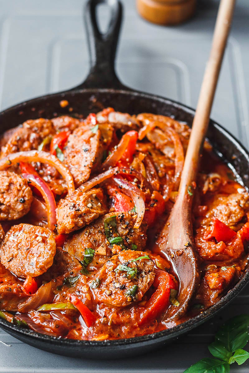Italian Sausage Vegetable Skillet Recipe — Eatwell101