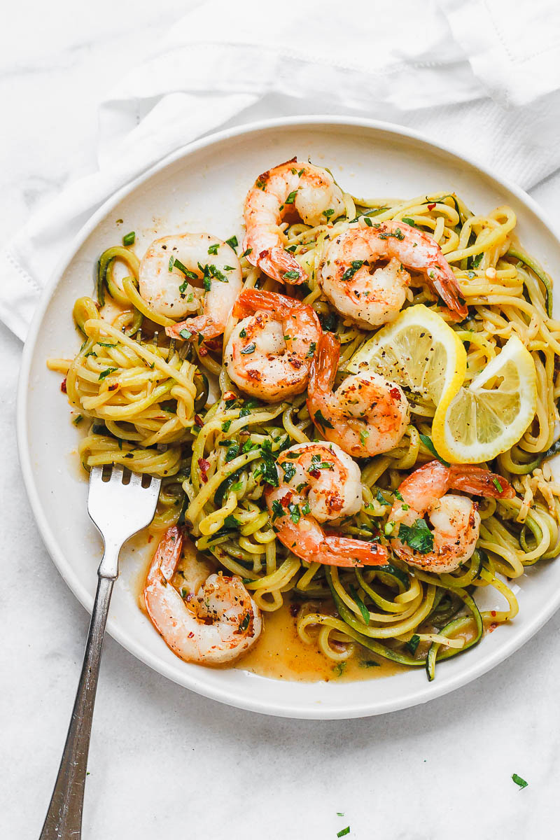 10-Minute Lemon Garlic Butter Shrimp with Zucchini Noodles -  #eatwell101 #recipe This fantastic meal cooks in one skillet in just 10 minutes. #Shrimp #Zucchini #Noodles #Low-carb, #paleo, #keto, and #gluten-free.