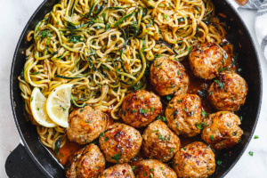 Garlic Butter Meatballs with Lemon Zucchini Noodles - This easy and nourishing skillet meal is absolutely fabulous in every way imaginable!