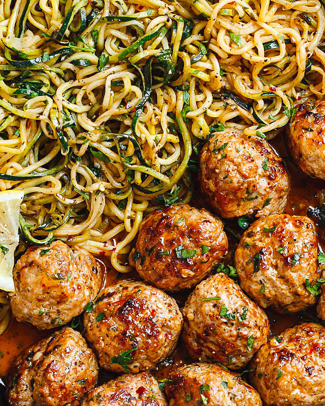 Garlic Butter Turkey Meatballs with Lemon Zucchini Noodles - #recipe by #eatwell101 - https://www.eatwell101.com/garlic-butter-meatballs-with-lemon-zucchini-noodles