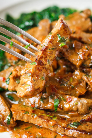 Pan-Seared Steak in Butter Sauce
