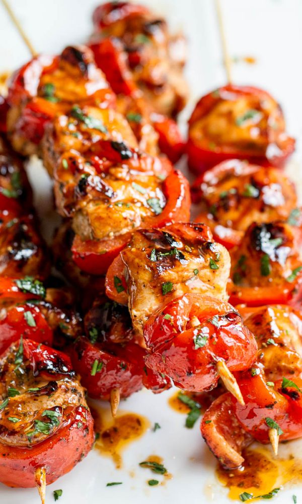Grilled Chicken with Garlic Brown Sugar Sauce