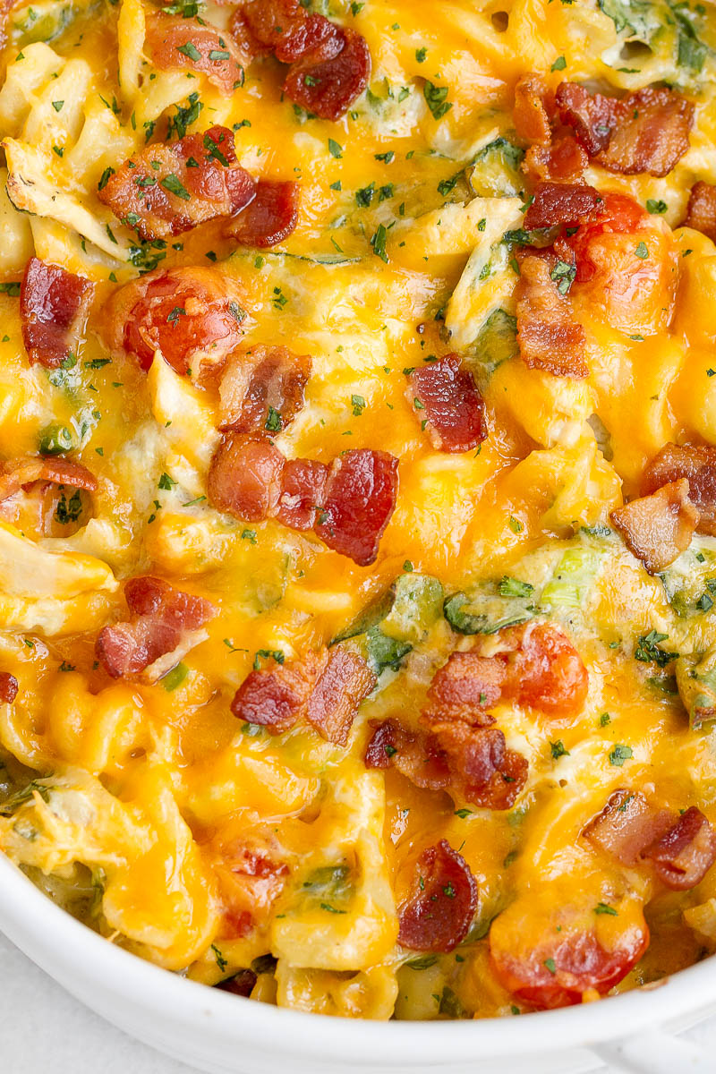 Cheesy Chicken Pasta Casserole Recipe with Spinach and Bacon – Chicken