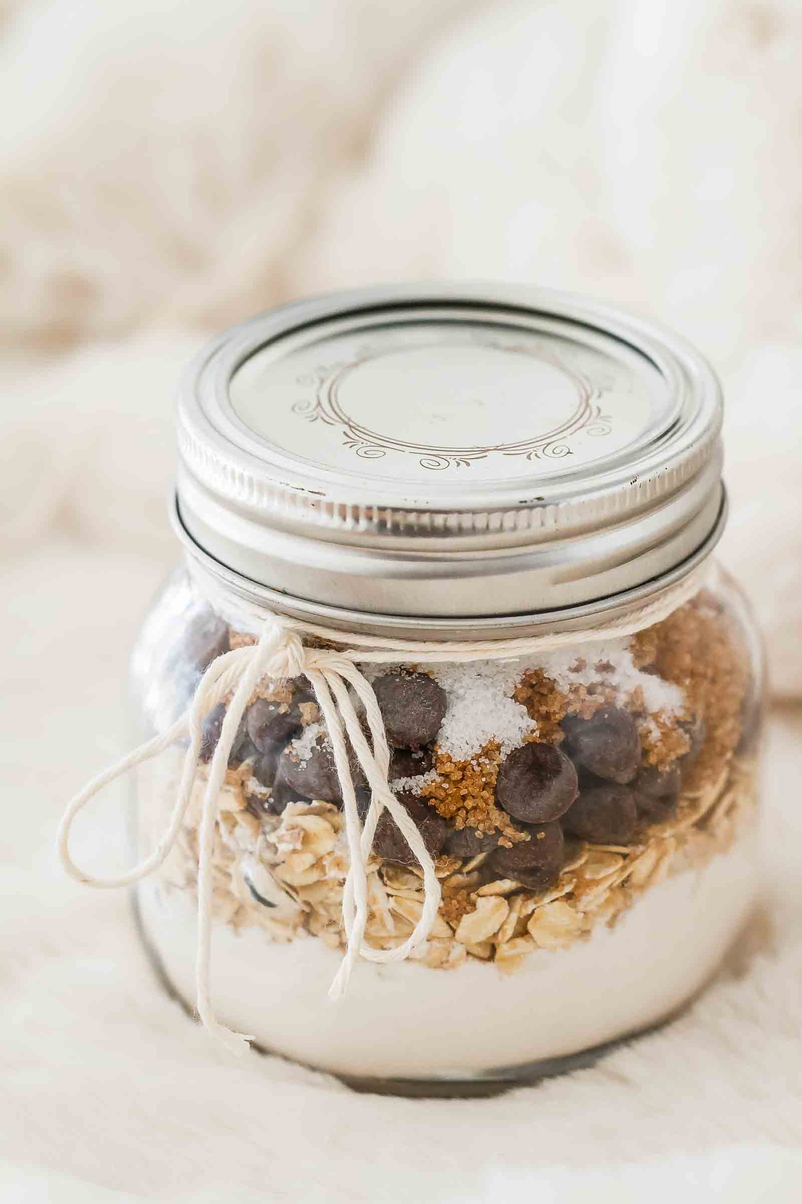 Mason Jar Gift: Almond Chocolate Cookie Mix - Easy to make, quick and fun for any occasion! 