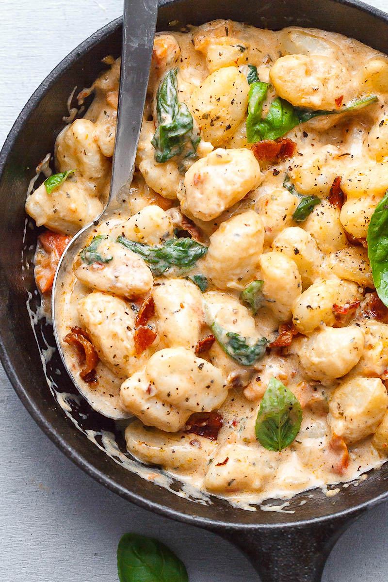 Potato Gnocchi in Bacon Spinach Cream Sauce — Eatwell101