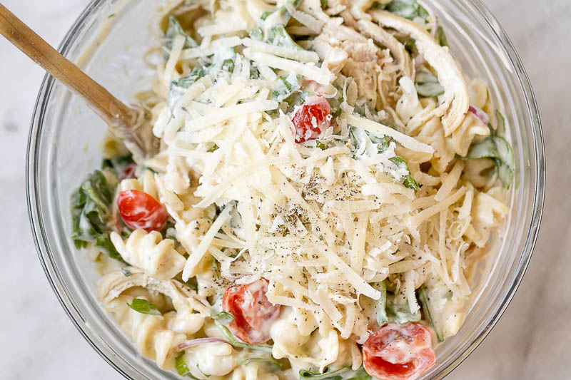 Cheesy Chicken Spinach Pasta Casserole - Full of flavors and so comforting - A perfect heartwarming meal your family will love!