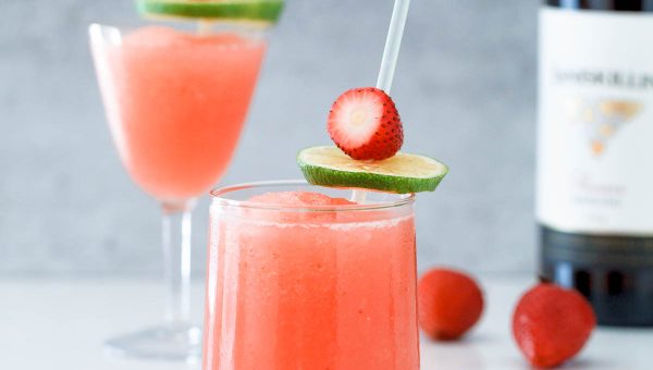 Summer Fruit Wine Slushies - #recipe by #eatwell101 - https://www.eatwell101.com/summer-fruit-wine-slushies-recipe